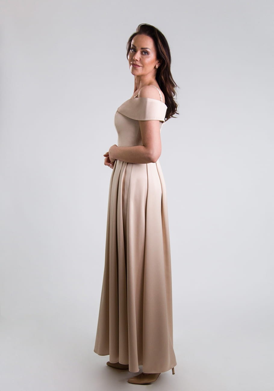 stormfashion_sukienka_maxi_dla_mamy_weselnej_złota_3_v3.jpg