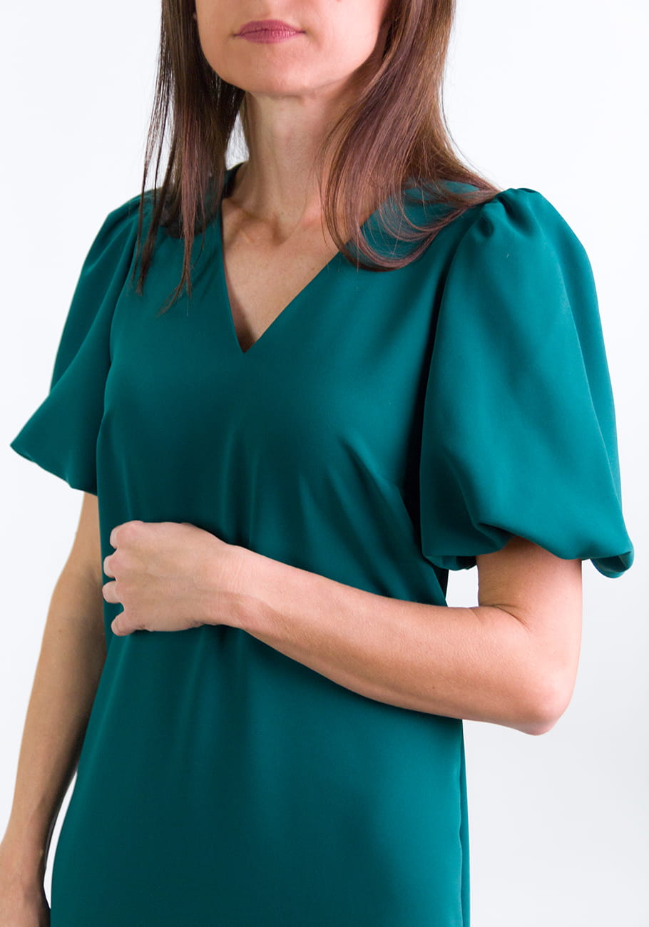 stormfashion-esme-classic-zielona-sukienka-trapezowa-bufiaste-rekawy-dekolt-v_2.jpg